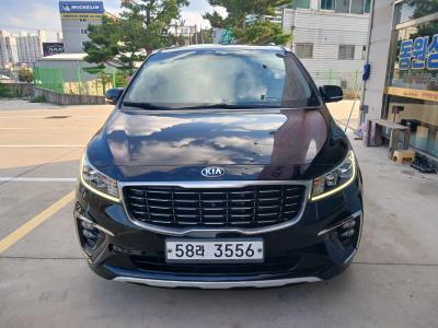 2019 Kia Carnival