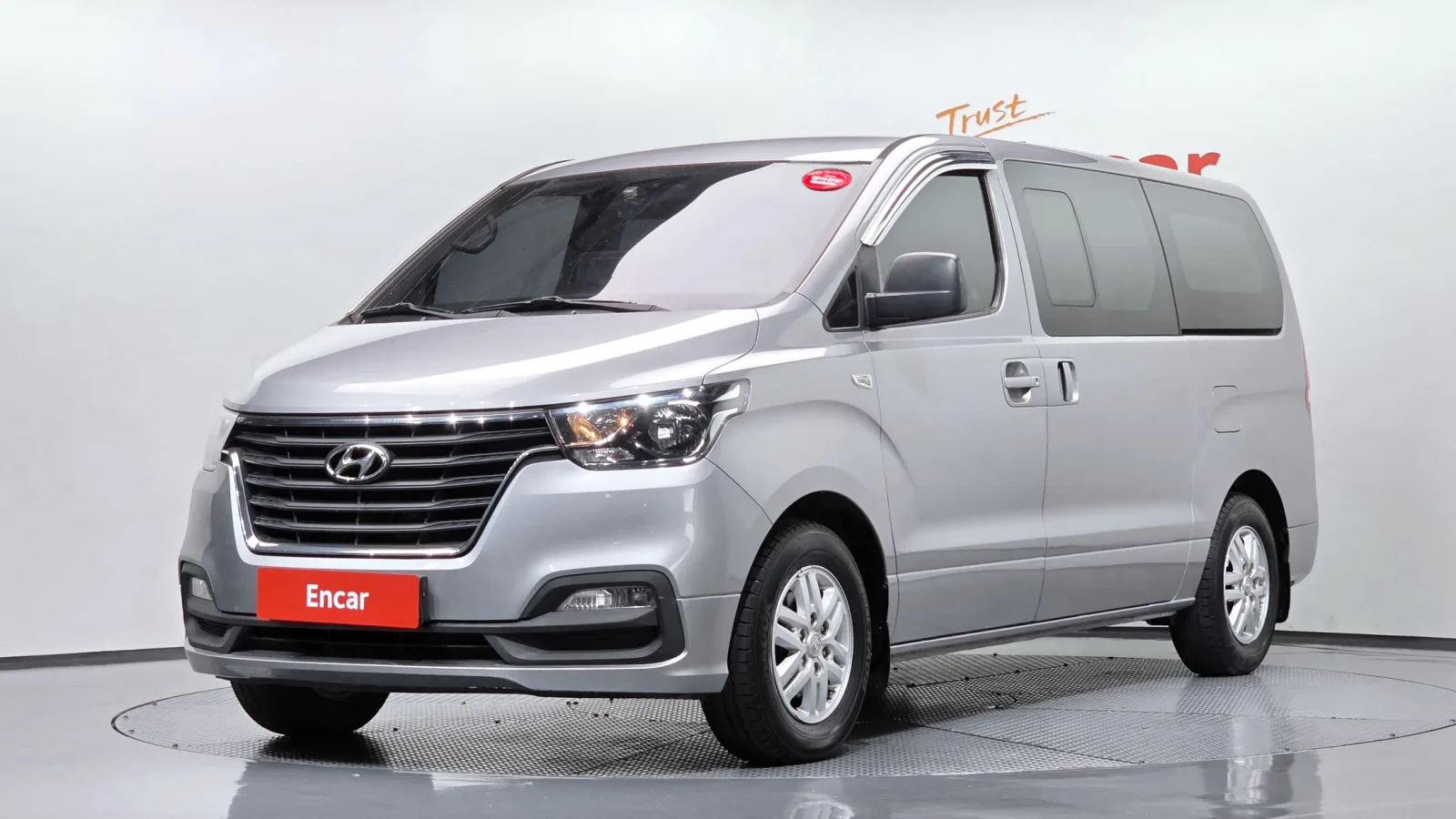 2019 Hyundai Starex