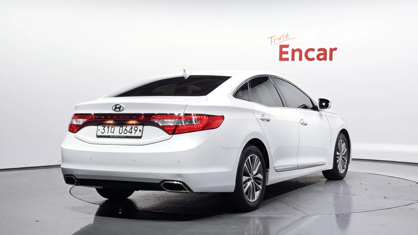 2016 Hyundai Grandeur