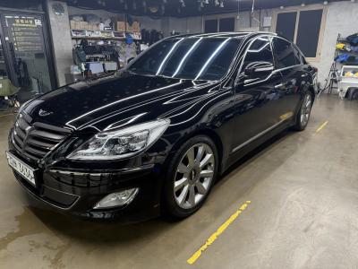 2012 Hyundai Genesis