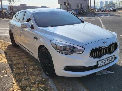 2013 Kia K9