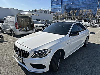 2017 Mercedes-Benz C-Class
