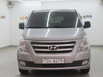 2017 Hyundai Starex