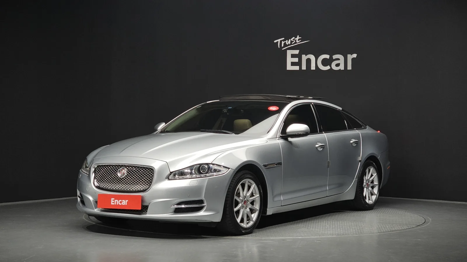 2014 Jaguar XJ