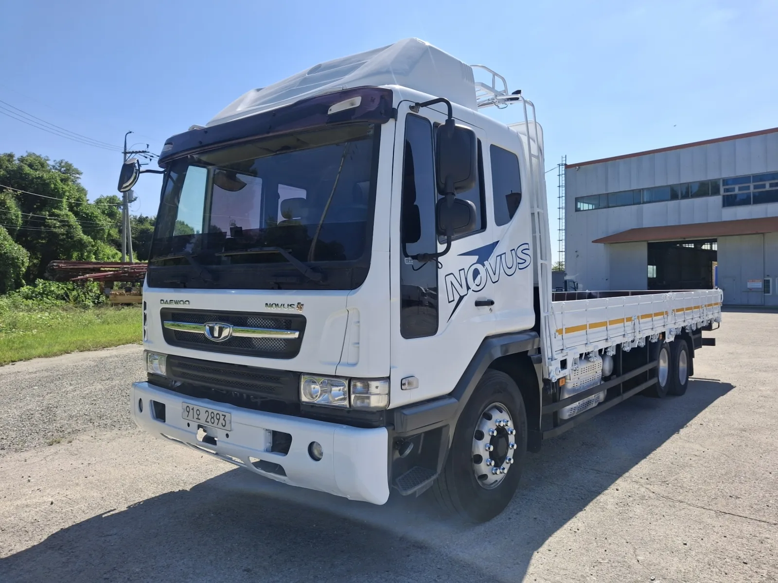 2021 Tata Daewoo Novus Medium Truck