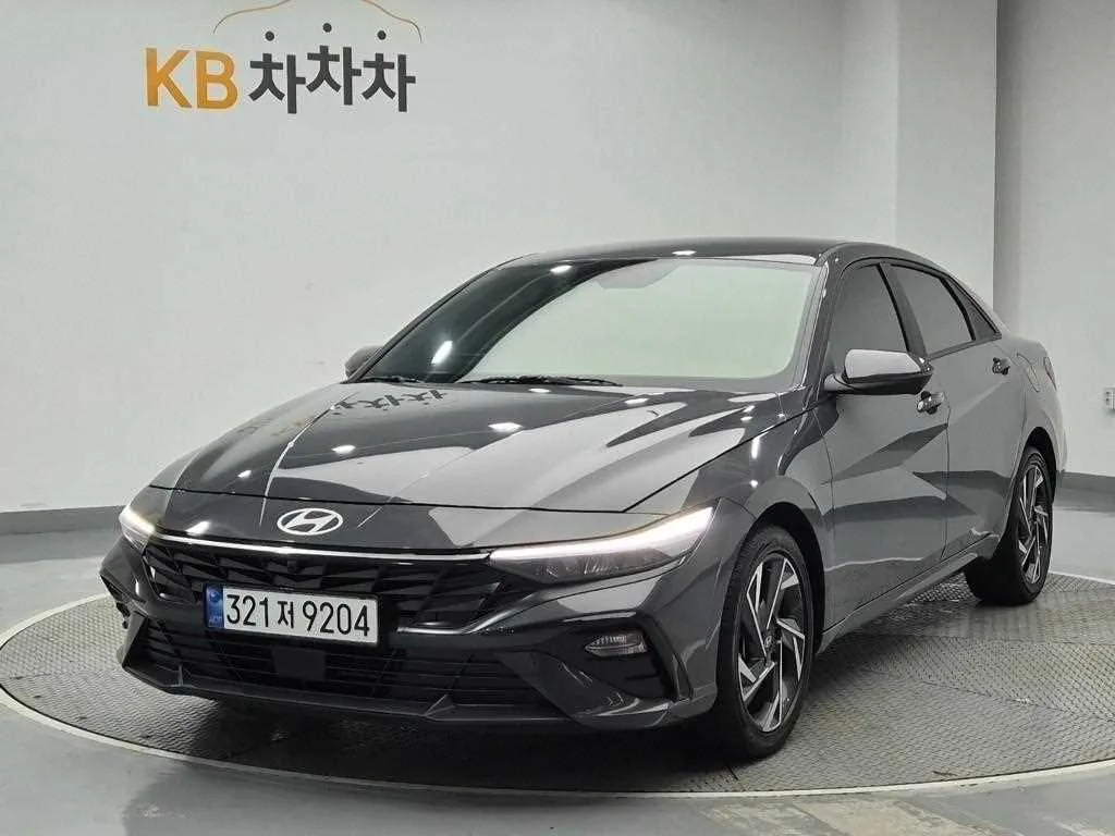 2024 Hyundai Elantra