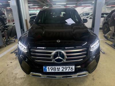 2025 Mercedes-Benz GLB-Class