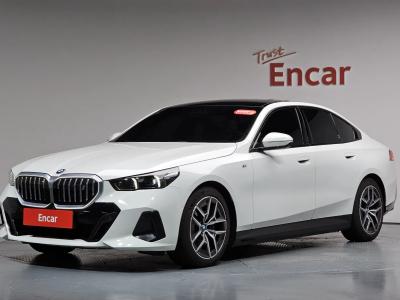 2024 BMW i5