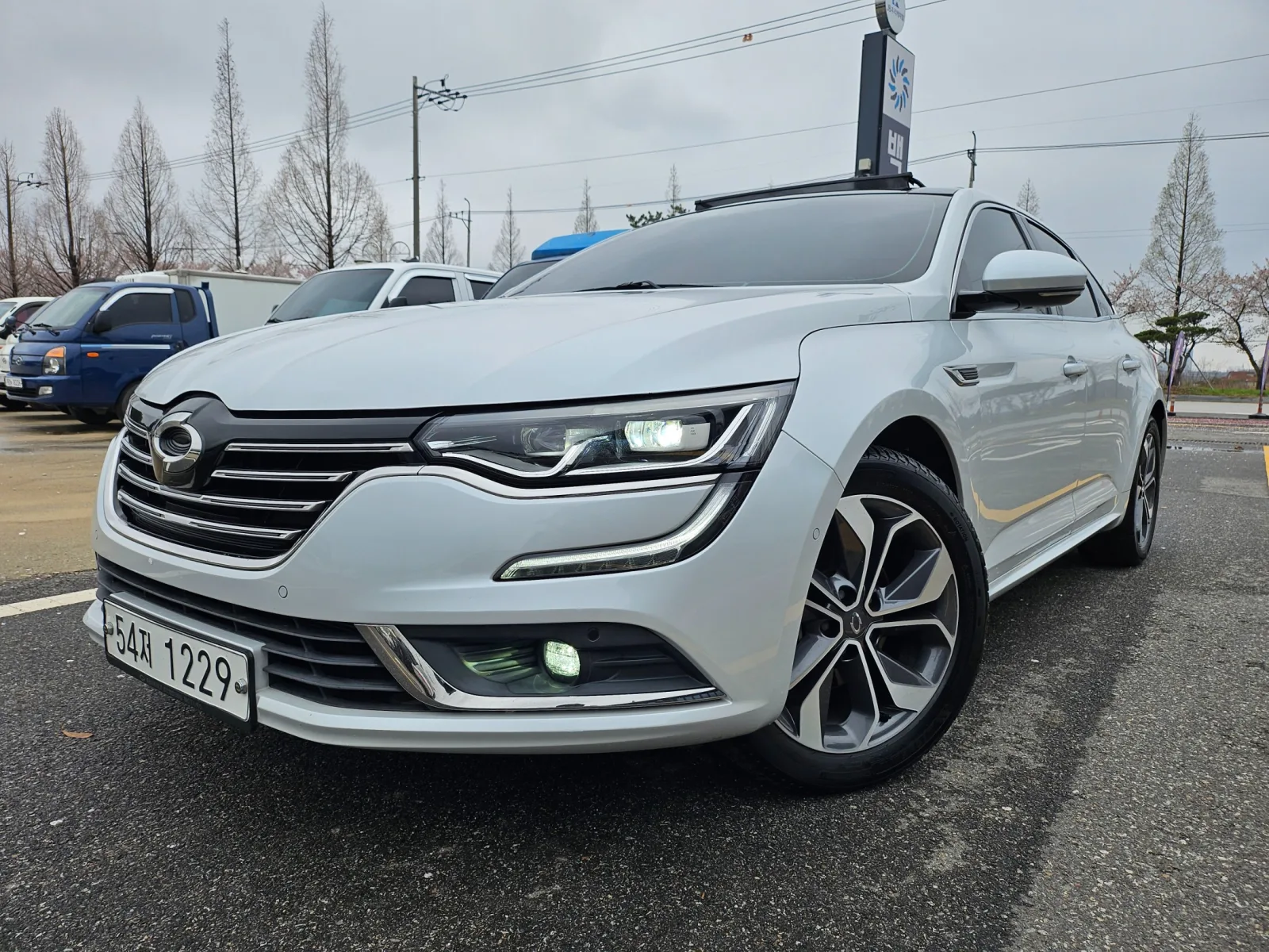 2019 Renault Korea SM6