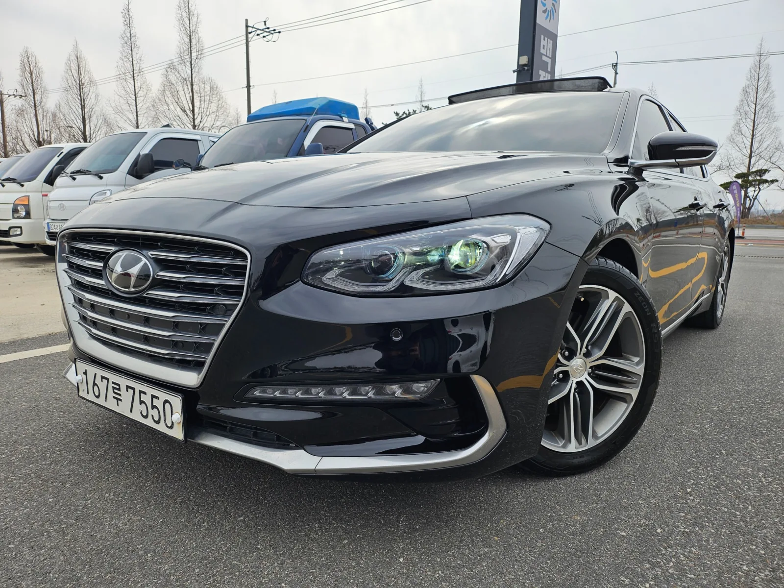 2017 Hyundai Grandeur