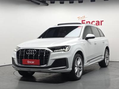 2023 Audi Q7