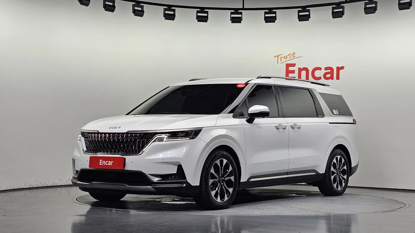 2023 Kia Carnival