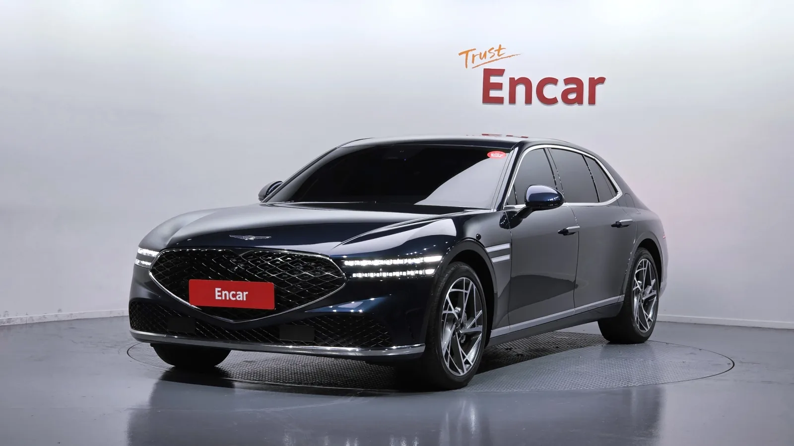 2022 Genesis G90