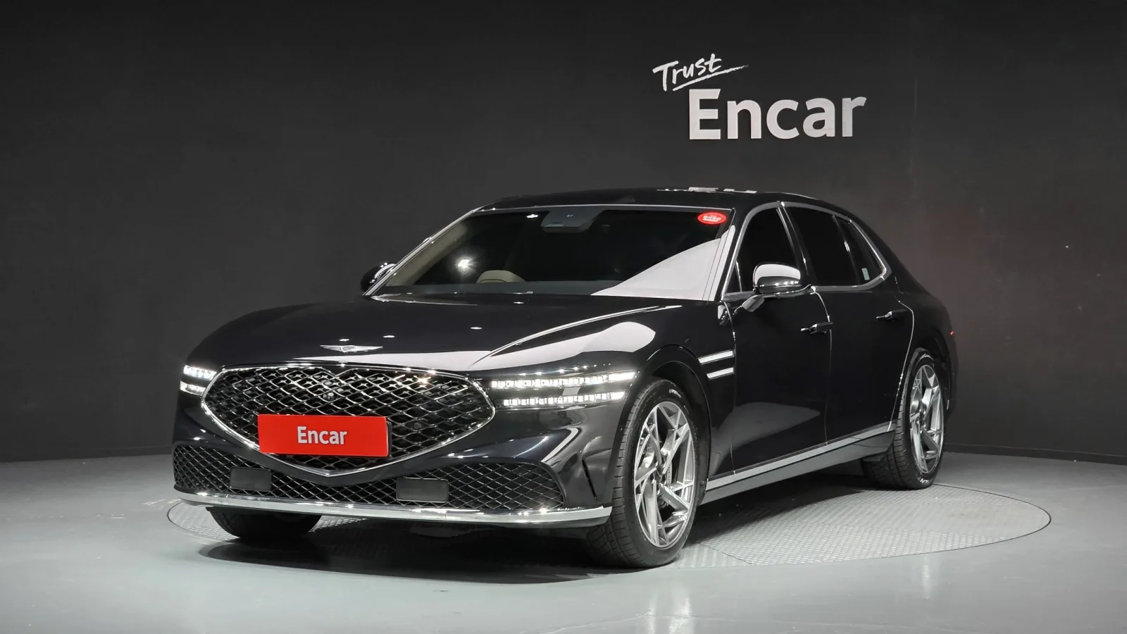 2022 Genesis G90