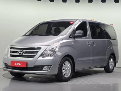 2017 Hyundai Starex