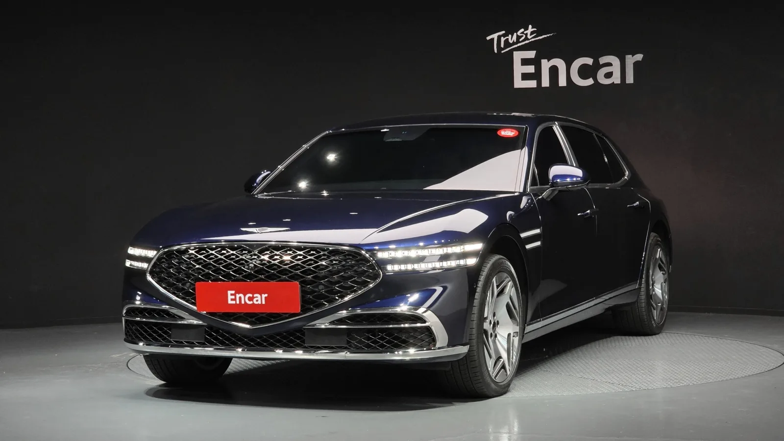 2023 Genesis G90