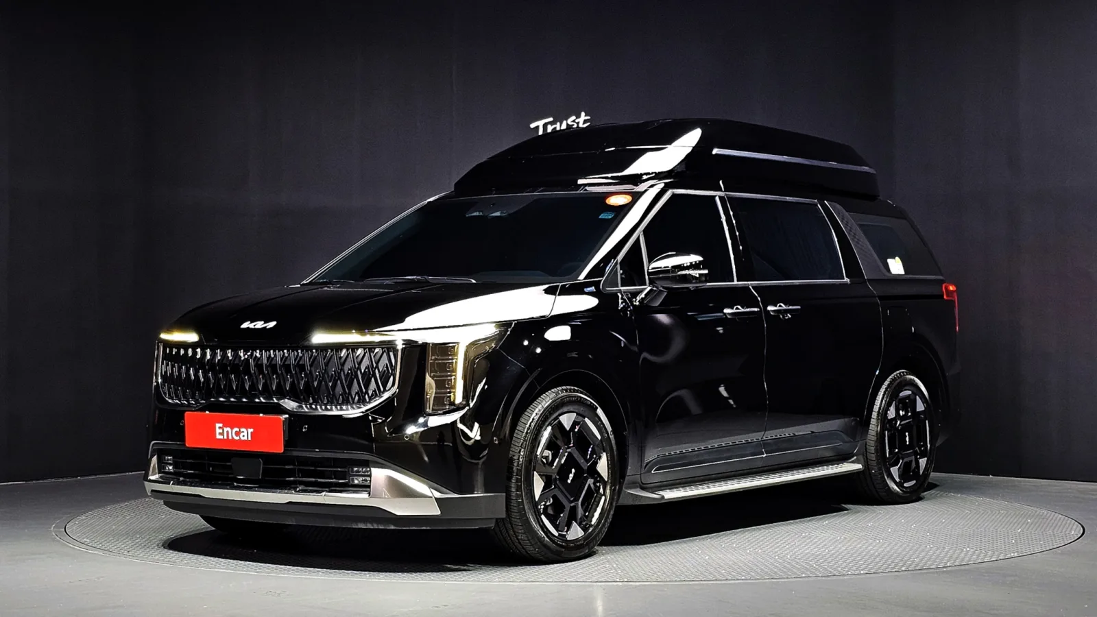 2025 Kia Carnival