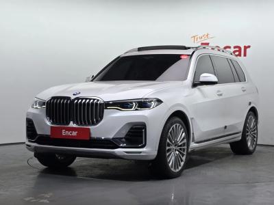 2020 BMW X7