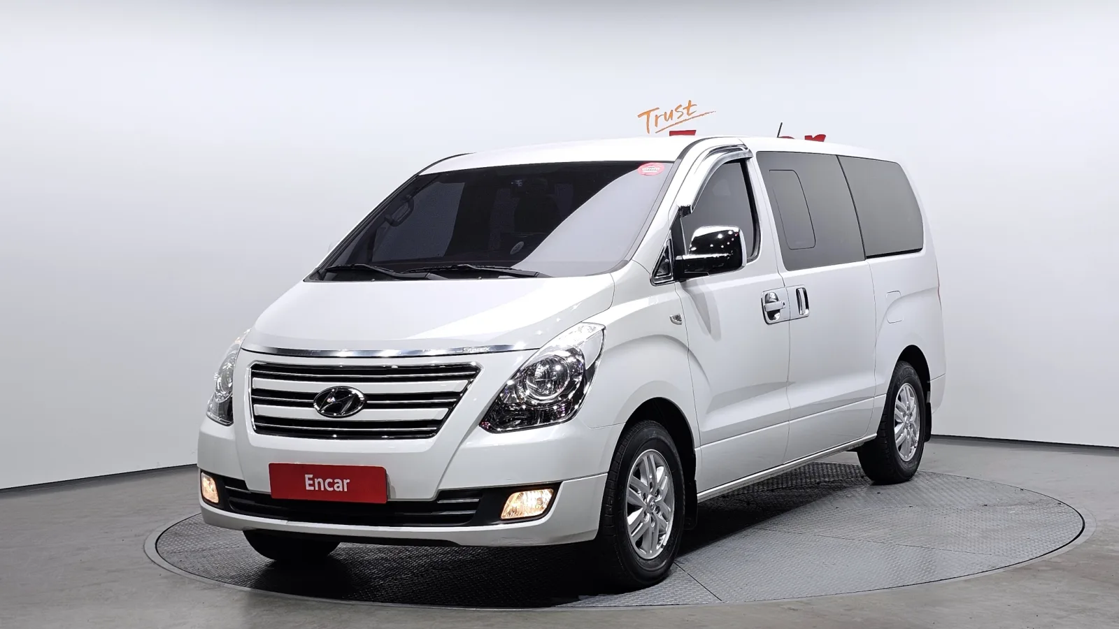 2017 Hyundai Starex