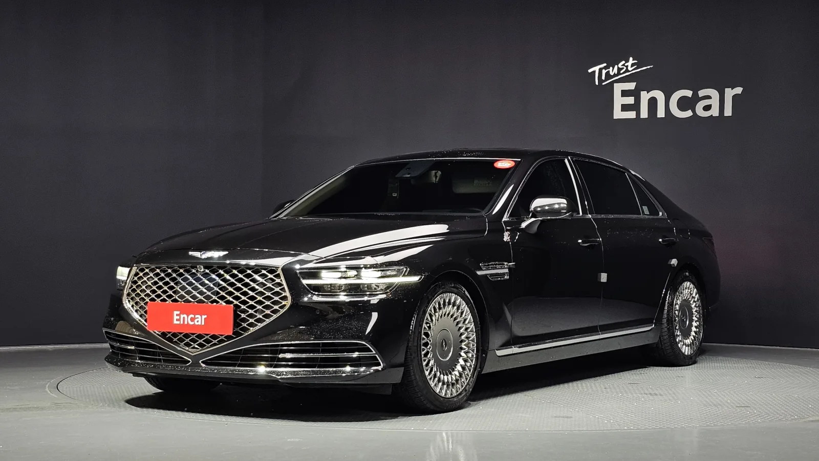 2019 Genesis G90