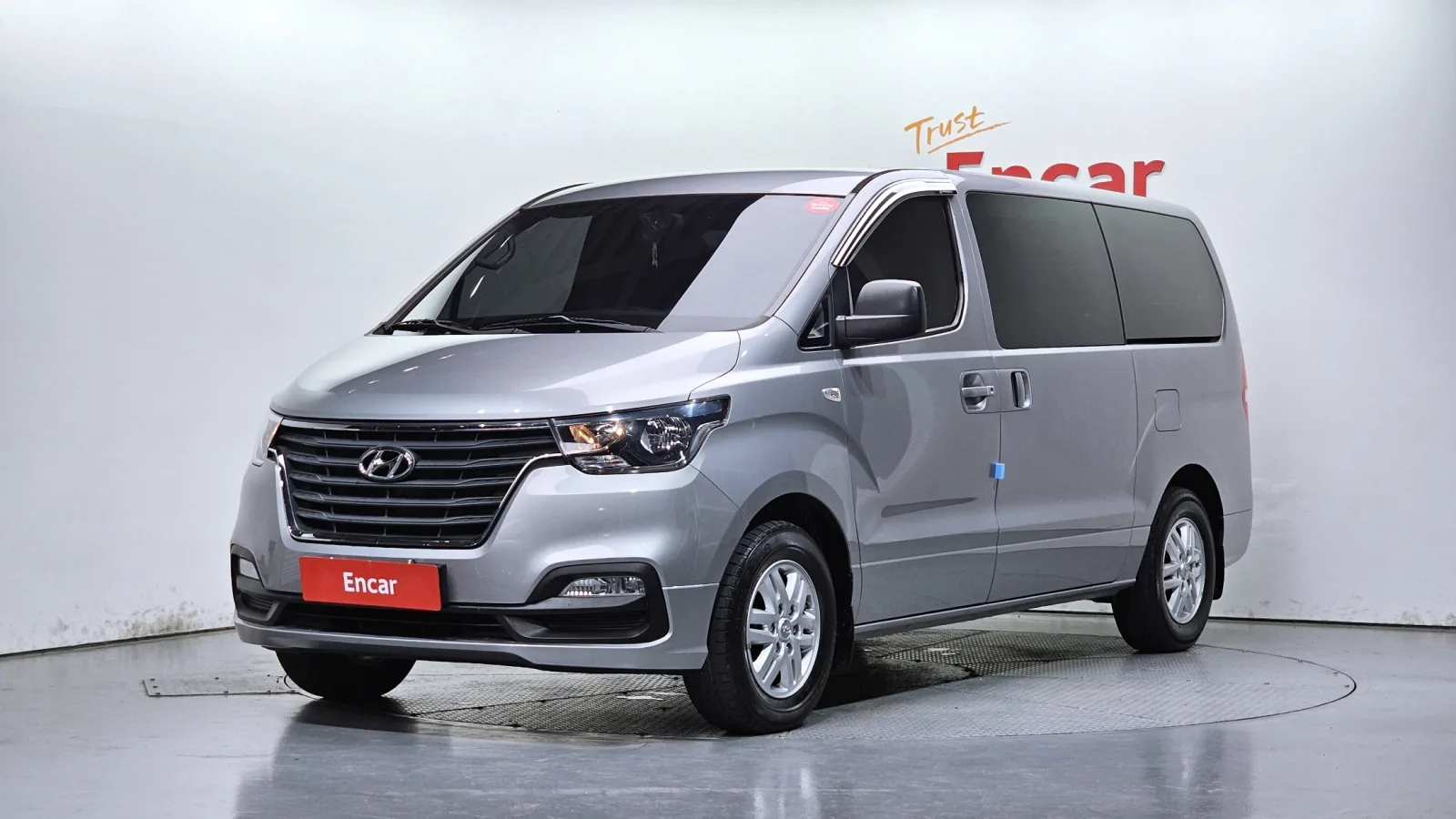 2019 Hyundai Starex