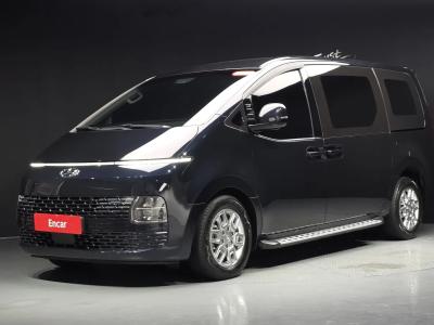 2022 Hyundai Staria