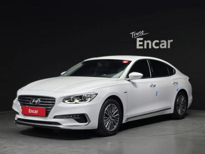 2018 Hyundai Grandeur