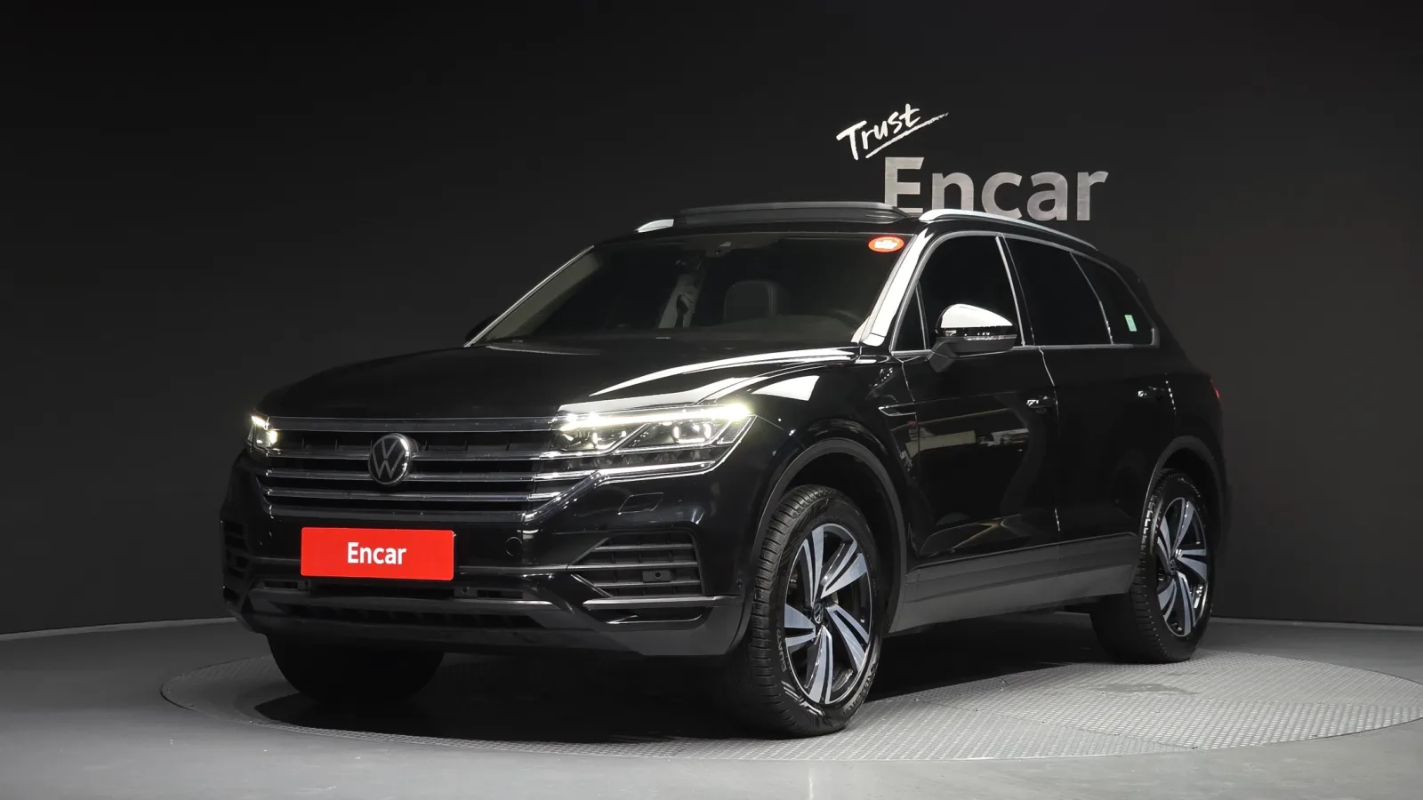 2023 Volkswagen Touareg