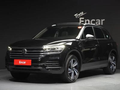 2023 Volkswagen Touareg