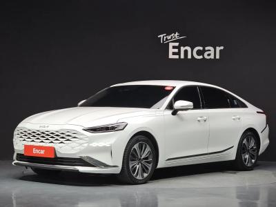 2023 Kia K8