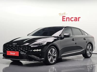 2022 Kia K8