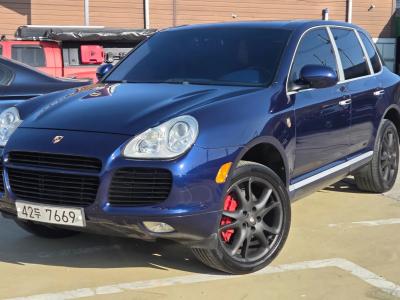 2004 Porsche Cayenne