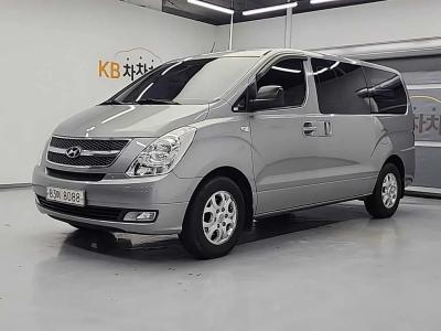 2011 Hyundai Starex