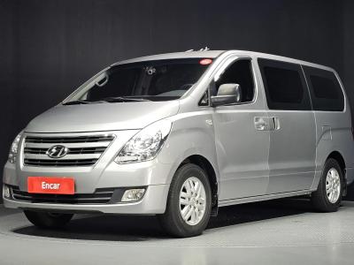 2017 Hyundai Starex