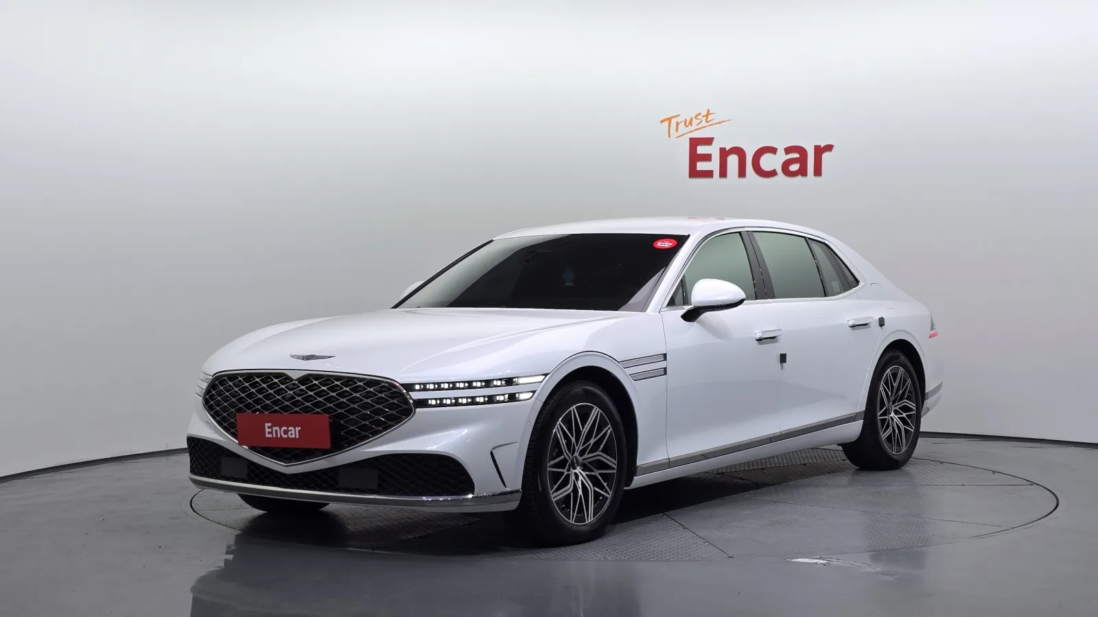 2023 Genesis G90
