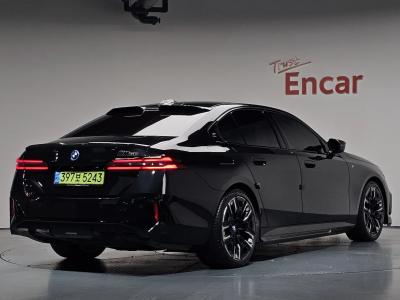2025 BMW i5