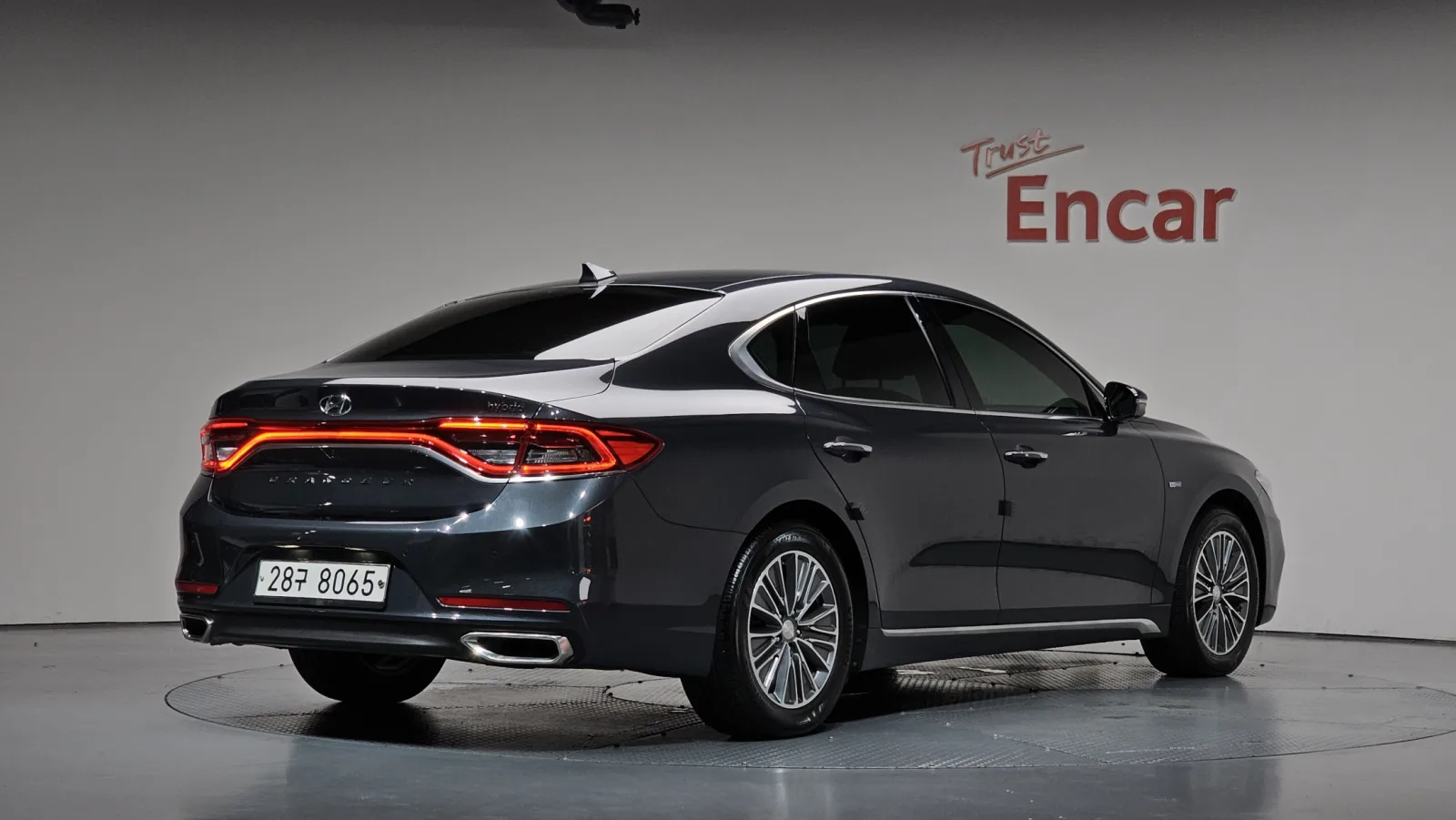 2019 Hyundai Grandeur