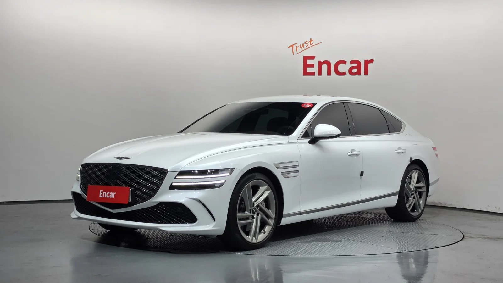 2025 Genesis G80