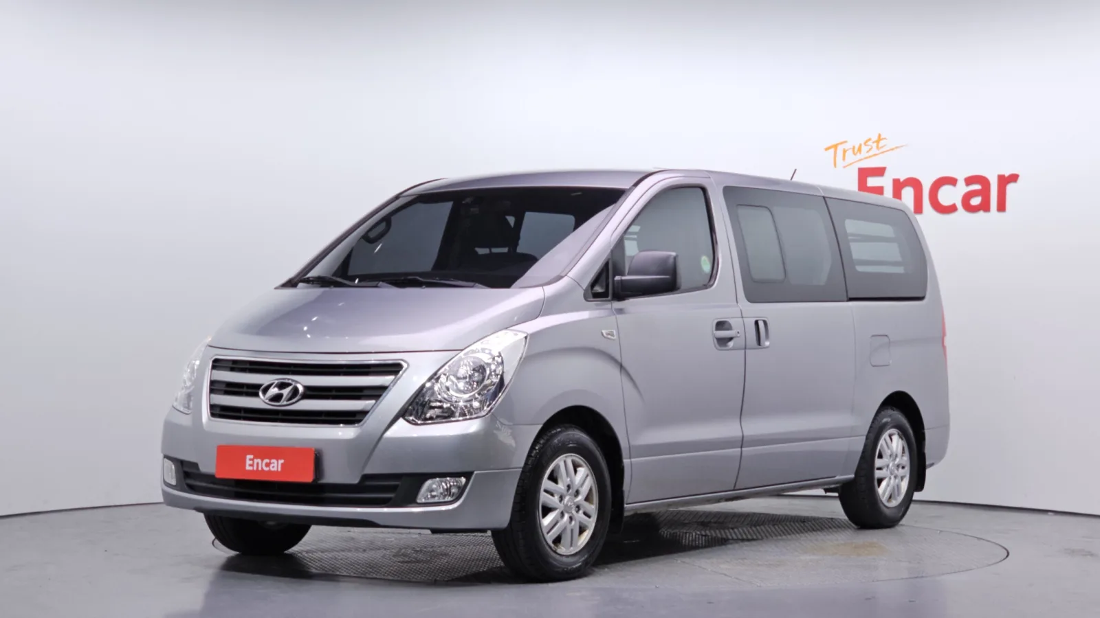 2018 Hyundai Starex