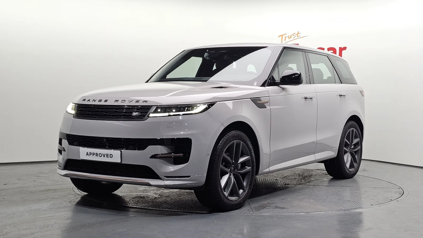 2026 Land Rover Range Rover Sport
