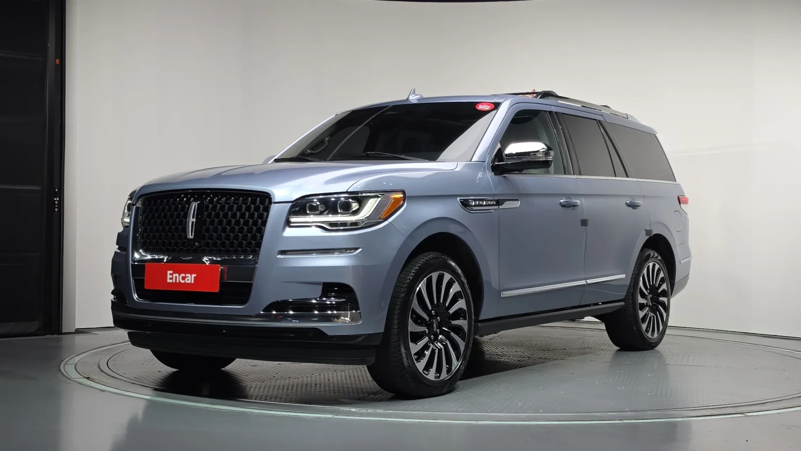 2023 Lincoln Navigator