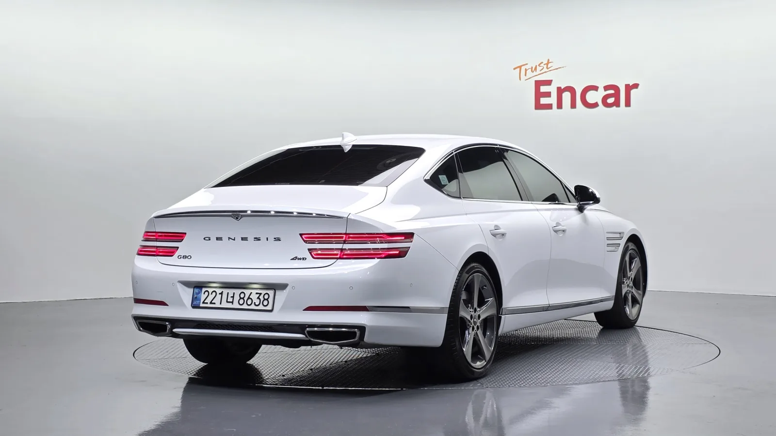 2023 Genesis G80