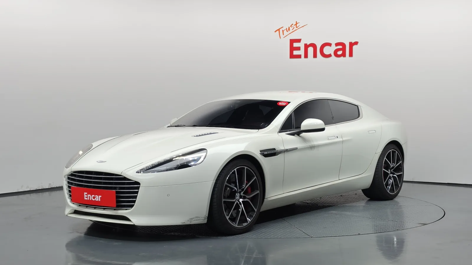 2018 Aston Martin Rapide