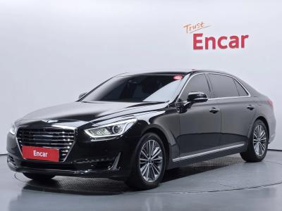 2018 Genesis EQ900