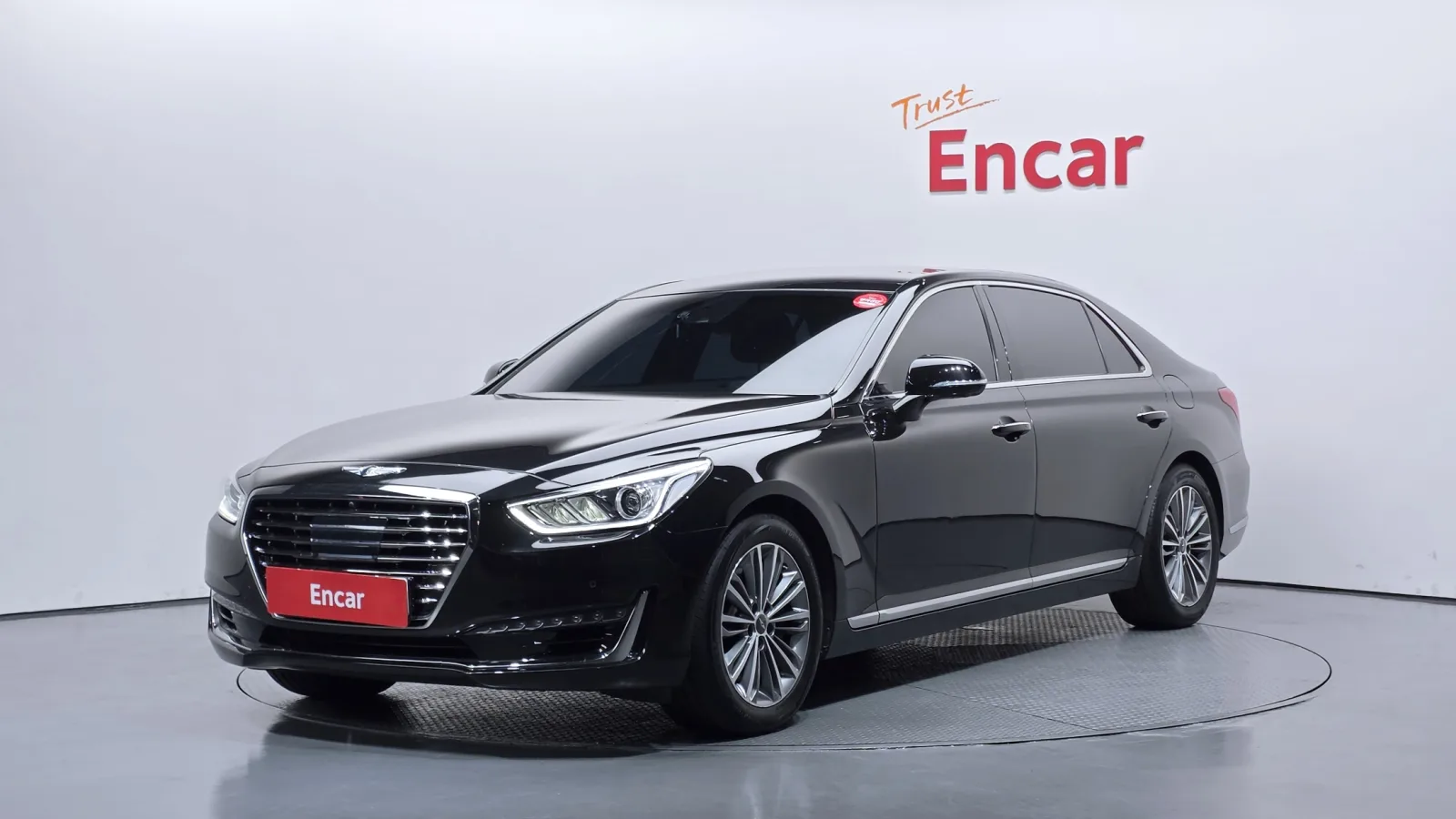 2018 Genesis EQ900