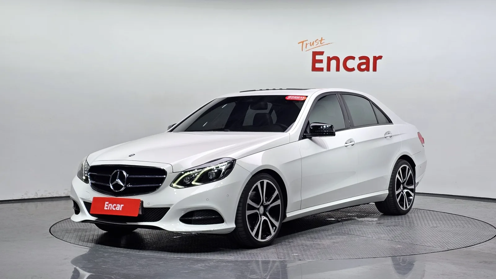 2016 Mercedes-Benz E-Class
