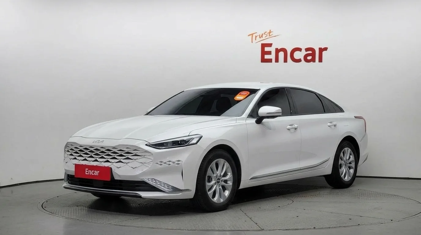 2023 Kia K8