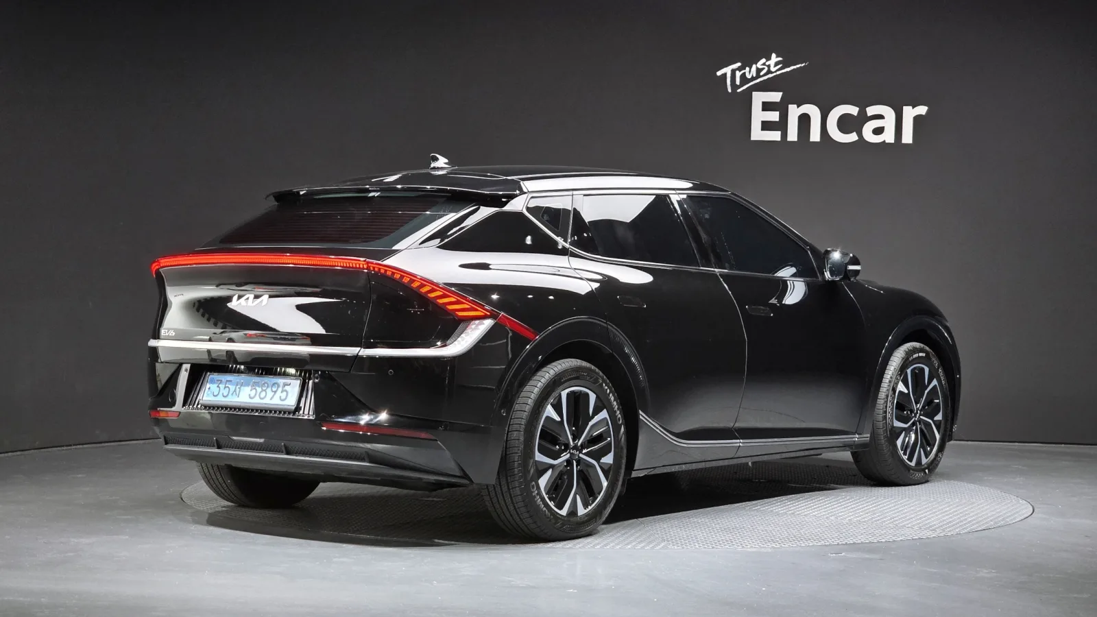 2023 Kia EV6
