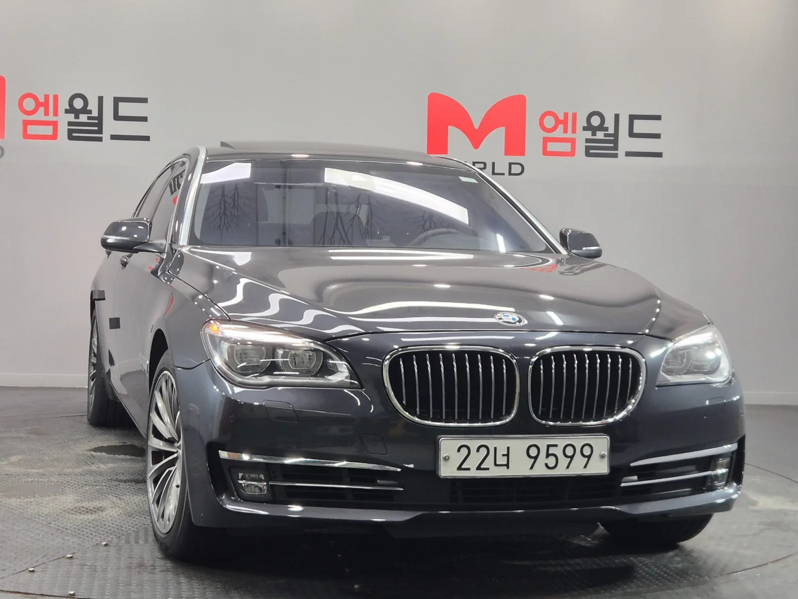 2014 BMW 7-Series