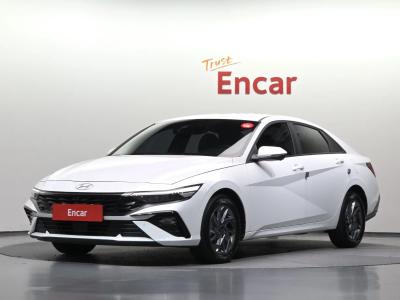 2025 Hyundai Elantra